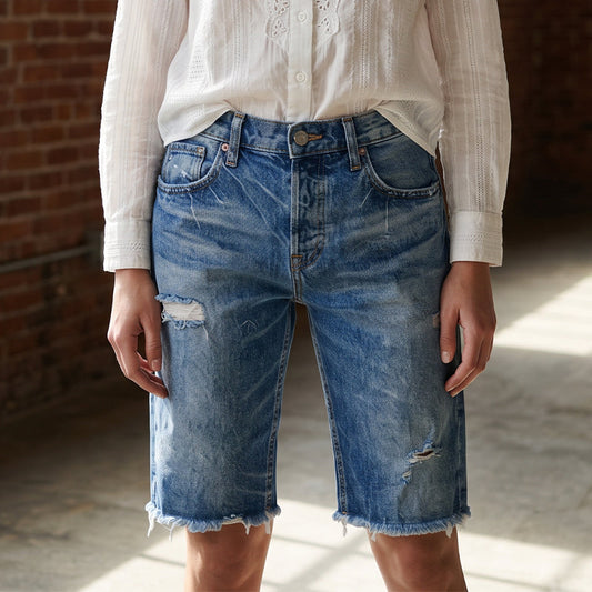 ⏳Limited-time 50% off⏰Women's Casual Distressed Denim Bermuda Shorts👖