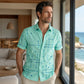 ☀️👔Men’s Geometric Print Relaxed-Fit Button-Down Shirt – Soft Summer Feel, Roomy Comfort & Vacation-Ready Style✨